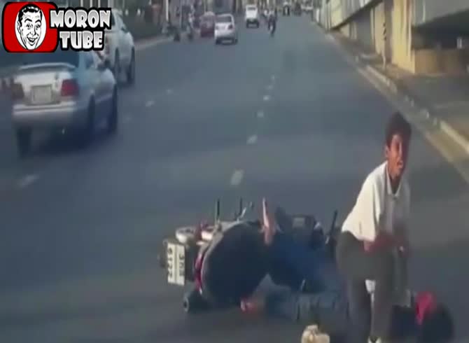 Video :A brief collection of hitmen at work